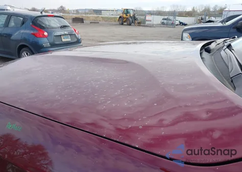 2022 Jeep Wagoneer Series Iii 4X4 z USA, uszkodzony, nr VIN 1C4SJVDT2NS117632